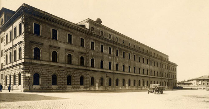 Via dei Cerchi, Palazzo dei Musei già pastificio Pantanella, 1930 circa