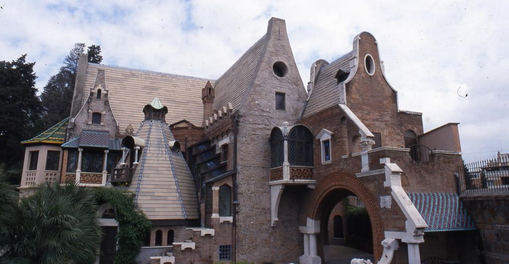 La Casina delle Civette, villino, Villa Torlonia La Casina delle Civette, villino, Villa Torlonia