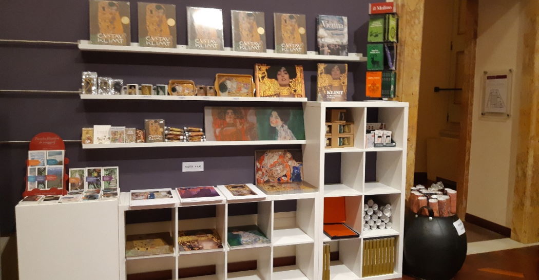 Libreria allestimento Klimt Libreria allestimento Klimt