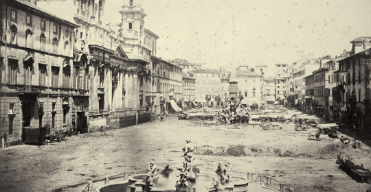 De Bonis, J.H.Parker, Piazza Navona con il mercato, albumina, 1868 ca. De Bonis, J.H.Parker, Piazza Navona con il mercato, albumina, 1868 ca.