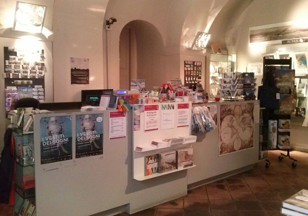 La libreria del Museo di Roma La libreria del Museo di Roma