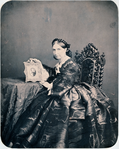 Antonio e Paolo Francesco D’Alessandri, ritratto della principessa Luisa Corsini accanto al ritratto del figlio defunto 1856 circa Antonio e Paolo Francesco D’Alessandri, ritratto della principessa Luisa Corsini accanto al ritratto del figlio defunto 1856 circa