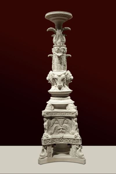 Candelabro, disegnato da Giovanni Battista Piranesi, Venezia Fondazione Giorgio Cini, prodotto da Factum Arte, 2010, marmo bianco Candelabro, disegnato da Giovanni Battista Piranesi, Venezia Fondazione Giorgio Cini, prodotto da Factum Arte, 2010, marmo bianco