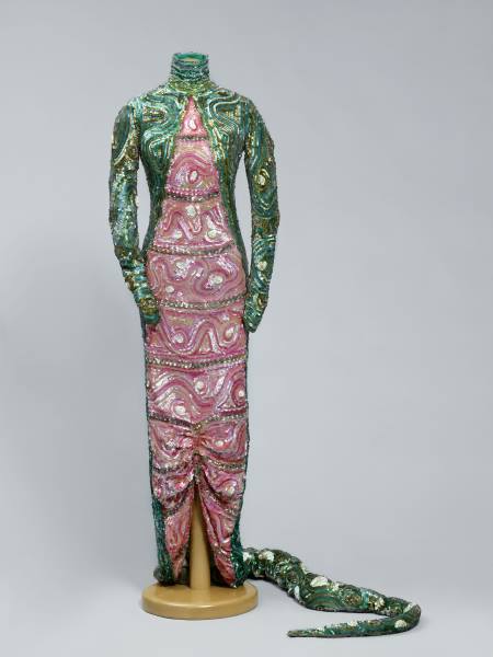 Gastone Zemel. Costume per un bal masqué , 1928, Collezione Fondazione Tirelli Trappetti. Antonio Barrella - Studio Orizzonte Gastone Zemel. Costume per un bal masqué , 1928, Collezione Fondazione Tirelli Trappetti. Antonio Barrella - Studio Orizzonte