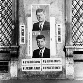 Manifesti affissi in occasione della visita a Roma del Presidente degli Stati Uniti d’America John Fitzgerald Kennedy, 2 luglio 1963 Manifesti affissi in occasione della visita a Roma del Presidente degli Stati Uniti d’America John Fitzgerald Kennedy, 2 luglio 1963