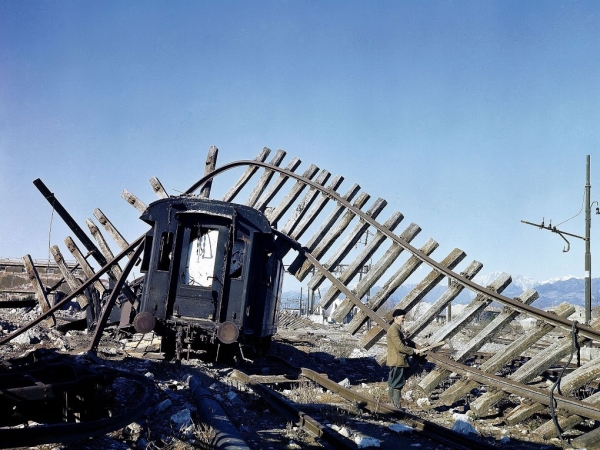 Foto Nara: la stazione di Viareggio dopo i bombardamenti, 1944 Foto Nara: la stazione di Viareggio dopo i bombardamenti, 1944