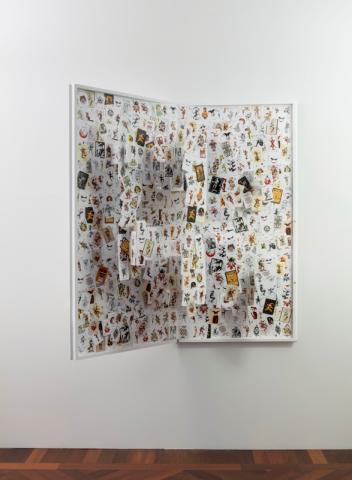 My Little White Book, 2026. Carta e legno